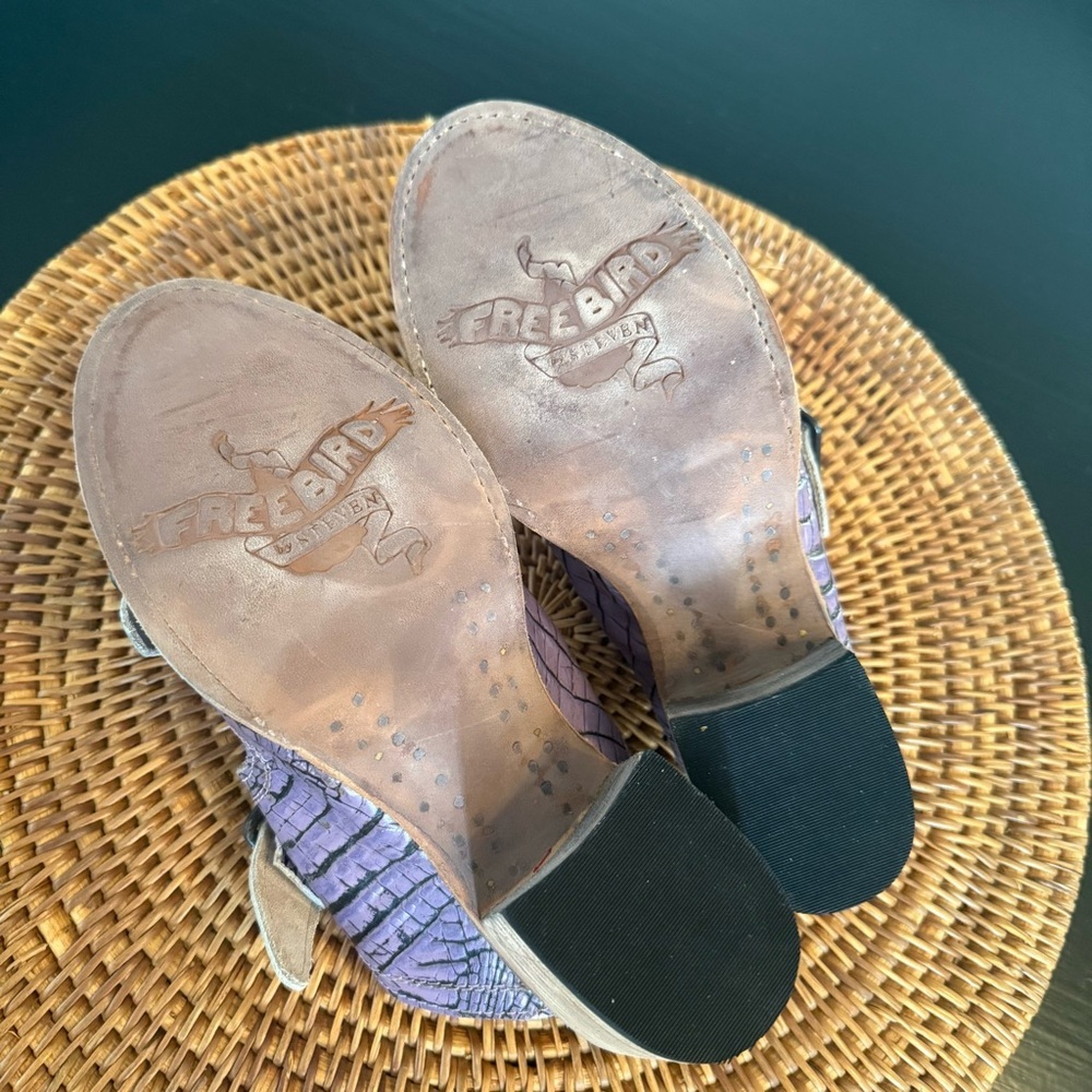 Freebird by Stevens Caprice Womens Croc Embossed‎ Slide Sandals Purple Size 6 - Picture 7 of 11